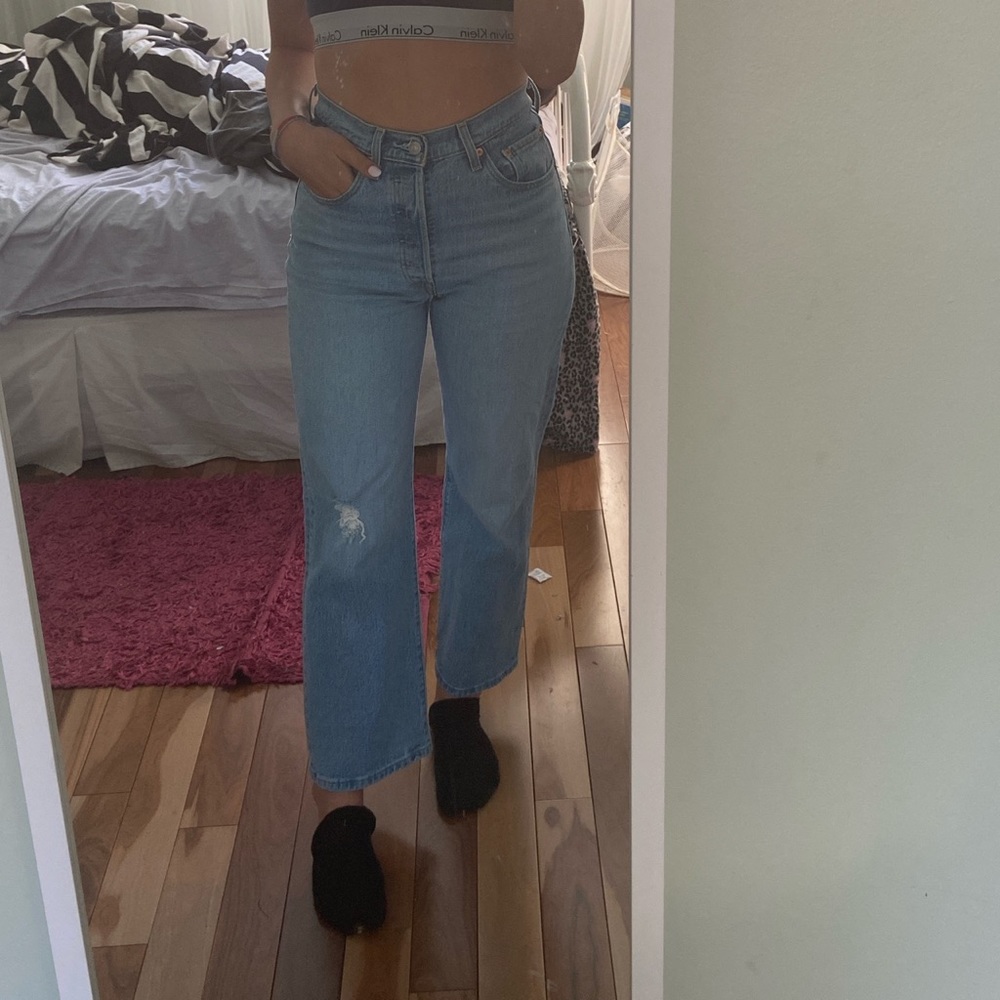 LEVIS JEANS - Picture 3 of 4